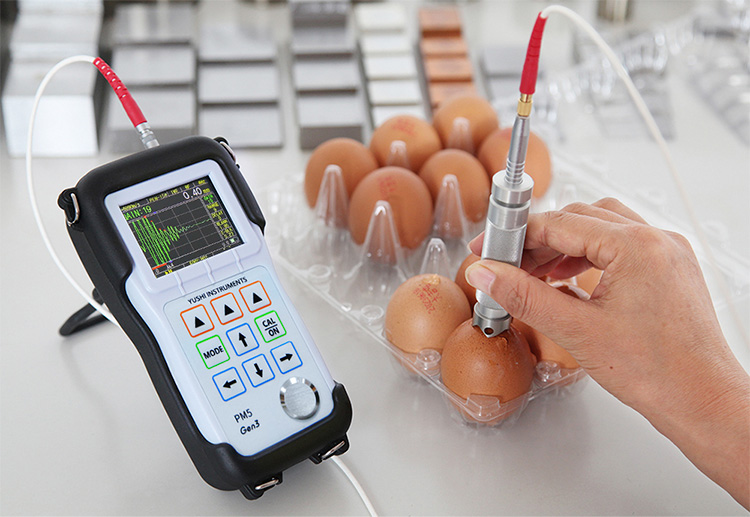 ペンプローブを使用してた測定風景2