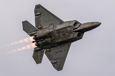 測定例:戦闘機のステルス性能