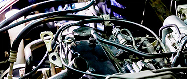 自動車エンジン